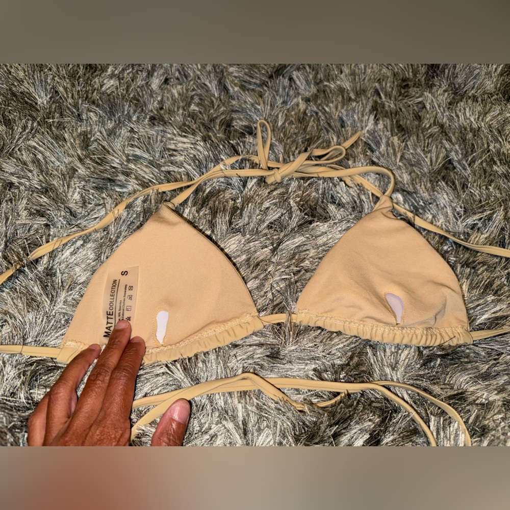 MATTE Collection Triangle Bikini Set - Picture 4 of 4
